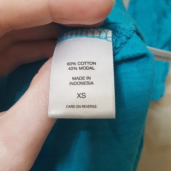 NY & Co. T-shirt - Picture 3 of 3